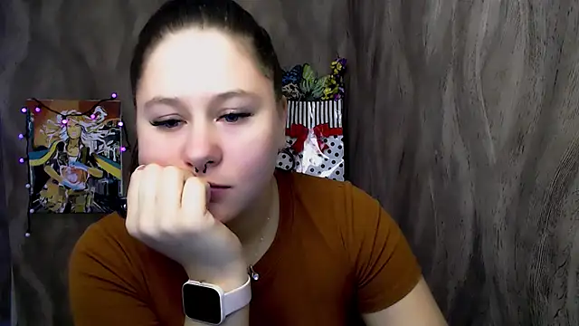 Linda S  online show from December 2025 02:22:01 PM