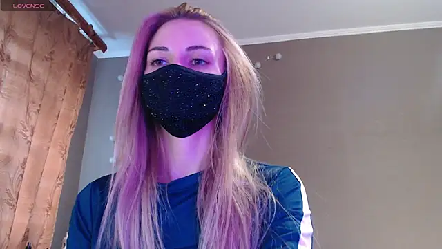 Iris lave online show from September 2025 03:17:02 PM