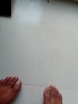 hackyourpussyxh online show from October 2025 01:20:02 AM