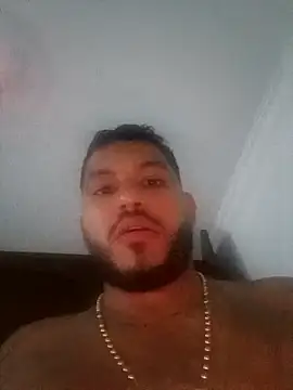 Frank0021 online show from April 2026 11:00:01 AM