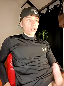 Snapshot of Logan_sixxer chatting on September 2025 03:32:01 AM Logan sixxer online show from September 2025 03:32:01 AM