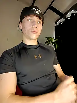 Snapshot of Logan_sixxer chatting on November 2025 09:50:02 PM Logan sixxer online show from November 2025 09:50:02 PM