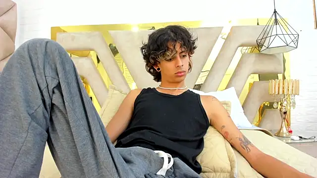 Snapshot of Ibratxandy chatting on September 2025 06:55:01 PM Ibratxandy online show from September 2025 06:55:01 PM