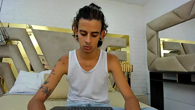 Snapshot of Ibratxandy chatting on September 2025 07:28:01 PM Ibratxandy online show from September 2025 07:28:01 PM