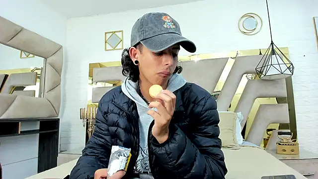 Snapshot of Ibratxandy chatting on November 2025 06:06:02 PM Ibratxandy online show from November 2025 06:06:02 PM