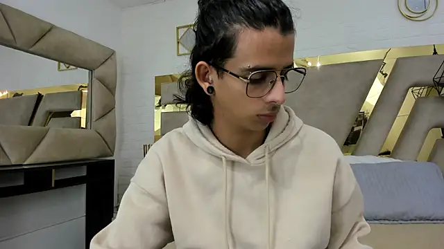 Snapshot of Ibratxandy chatting on November 2025 07:05:02 PM Ibratxandy online show from November 2025 07:05:02 PM