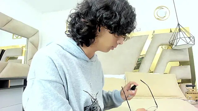 Snapshot of Ibratxandy chatting on November 2025 07:06:01 PM Ibratxandy online show from November 2025 07:06:01 PM