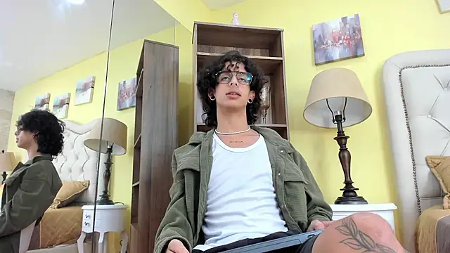 Snapshot of Ibratxandy chatting on December 2025 07:30:02 PM Ibratxandy online show from December 2025 07:30:02 PM