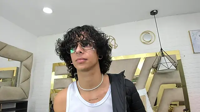 Snapshot of Ibratxandy chatting on December 2025 06:59:02 PM Ibratxandy online show from December 2025 06:59:02 PM