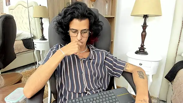 Snapshot of Ibratxandy chatting on February 2026 08:12:02 PM Ibratxandy online show from February 2026 08:12:02 PM