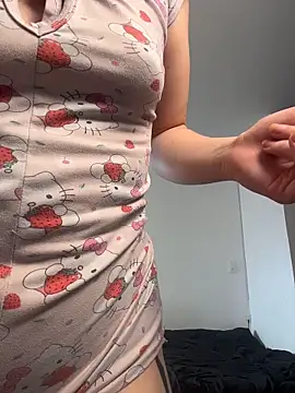 Sharon Black online show from April 2026 02:21:01 PM