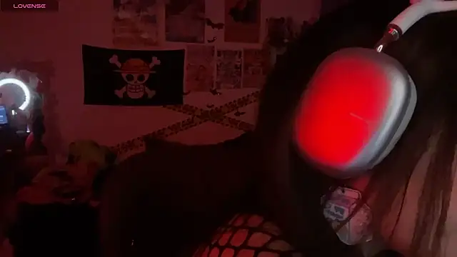 PixelKitty  online show from October 2025 11:37:01 PM