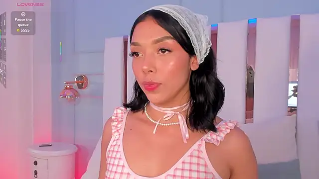 Snapshot of selene_phmoon chatting on November 2025 05:21:01 AM selene phmoon online show from November 2025 05:21:01 AM