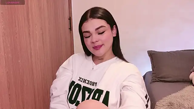 DulceDuarte online show from November 2025 04:45:02 AM