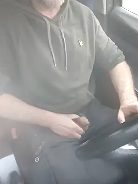 cazzoweb online show from April 2026 12:20:02 PM