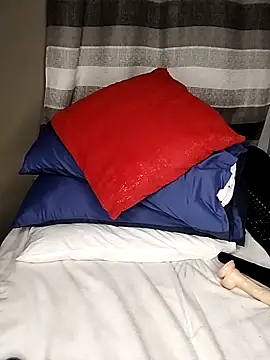 Snapshot of Berryangel03 chatting on October 2025 02:04:02 AM Berryangel03 online show from October 2025 02:04:02 AM