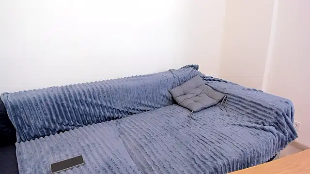 sofielovely  online show from January 2026 12:42:01 PM