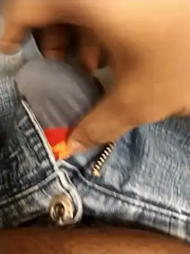 Ajayy01 online show from November 2025 03:55:01 PM