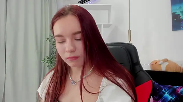 NoraHaynes online show from October 2025 03:07:01 AM