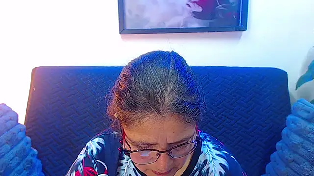 Linda banks  online show from November 2025 01:39:01 AM