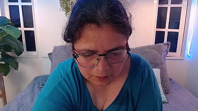 Linda banks  online show from November 2025 09:43:02 AM