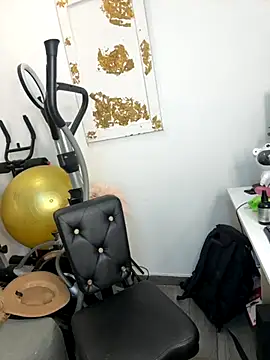 hotadhara01 online show from September 2025 03:39:02 AM