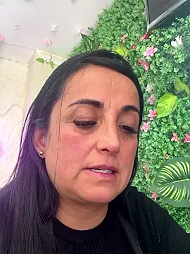 hotadhara01 online show from January 2026 05:27:02 PM