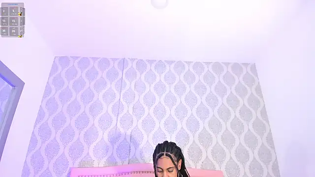 OnlyGia online show from November 2025 08:20:02 PM