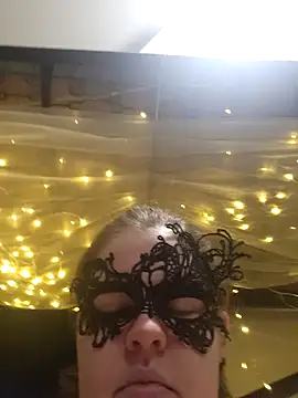 Snapshot of VeiledMuse chatting on November 2025 02:22:02 AM VeiledMuse online show from November 2025 02:22:02 AM