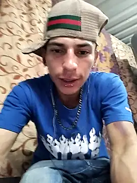 Snapshot of Tussi-amor chatting on October 2025 09:45:02 PM Tussi-amor online show from October 2025 09:45:02 PM