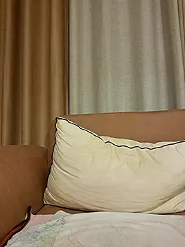 Snapshot of mayaarabian chatting on May 2026 07:07:01 PM mayaarabian online show from May 2026 07:07:01 PM