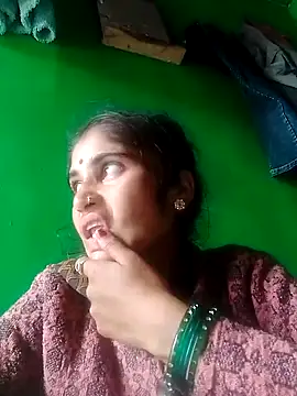 Sneha sharma1 online show from October 2025 09:33:01 AM