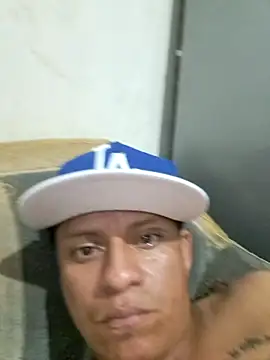 Yomo593 online show from January 2026 04:05:01 AM