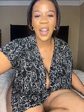 THICKBUNNYCHICKxxx online show from November 2025 07:46:02 PM