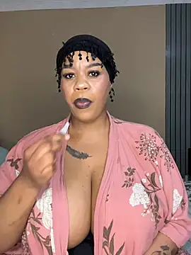 Snapshot of THICKBUNNYCHICKxxx chatting on July 2026 07:35:01 PM THICKBUNNYCHICKxxx online show from July 2026 07:35:01 PM