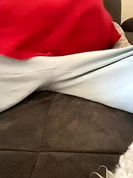 Snapshot of greggts chatting on October 2025 09:43:02 AM greggts online show from October 2025 09:43:02 AM