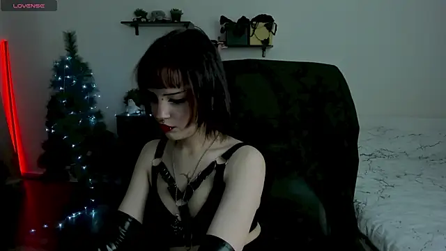 LiyaLuna online show from January 2026 11:04:02 AM