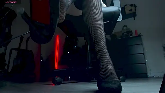 LiyaLuna online show from January 2026 01:59:01 PM