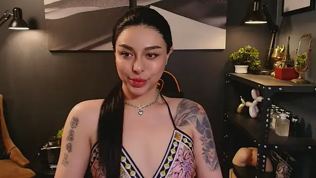 LUNACOCKSLAYER online show from October 2025 02:48:02 AM