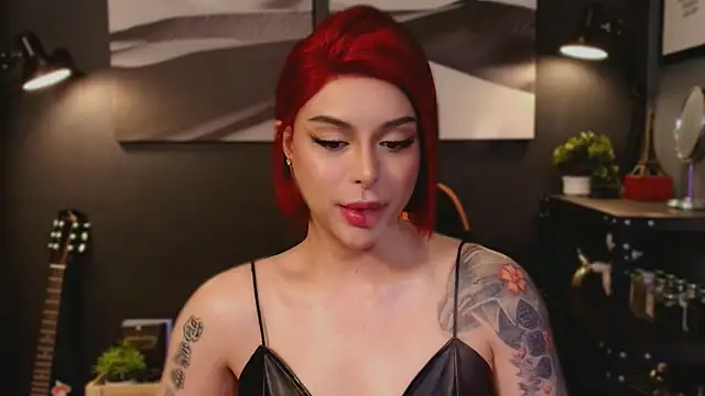 LUNACOCKSLAYER online show from December 2025 12:38:02 AM