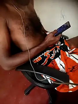 Snapshot of Dhanu9712 chatting on November 2025 03:53:02 AM Dhanu9712 online show from November 2025 03:53:02 AM