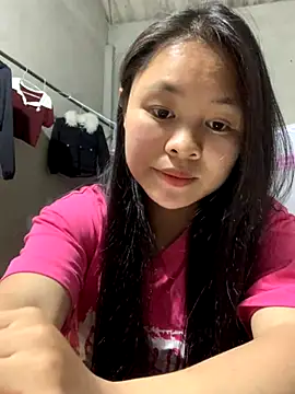 Snapshot of NhuFox chatting on November 2025 01:00:02 PM NhuFox online show from November 2025 01:00:02 PM