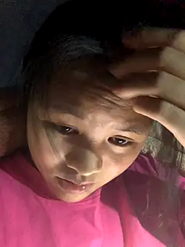 Snapshot of NhuFox chatting on November 2025 12:44:02 PM NhuFox online show from November 2025 12:44:02 PM