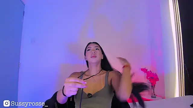 Snapshot of Sussyrosse_ chatting on September 2025 09:05:02 PM Sussyrosse online show from September 2025 09:05:02 PM