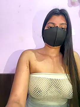 Snapshot of _01ruhi chatting on November 2025 07:04:01 PM 01ruhi online show from November 2025 07:04:01 PM