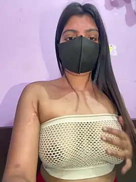 Snapshot of _01ruhi chatting on November 2025 06:51:01 PM 01ruhi online show from November 2025 06:51:01 PM