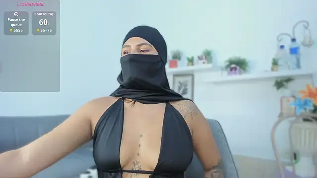 Snapshot of zali_mahamed chatting on November 2025 08:58:02 PM zali mahamed online show from November 2025 08:58:02 PM