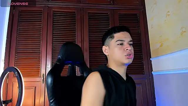 Snapshot of edy_play chatting on October 2025 05:48:02 AM edy play online show from October 2025 05:48:02 AM