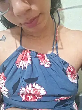 Snapshot of RavenShyfit chatting on May 2026 09:00:01 PM RavenShyfit online show from May 2026 09:00:01 PM