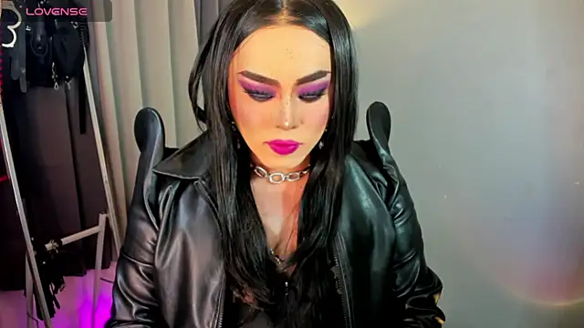 MagnaCumLoader17 online show from September 2025 10:12:01 PM